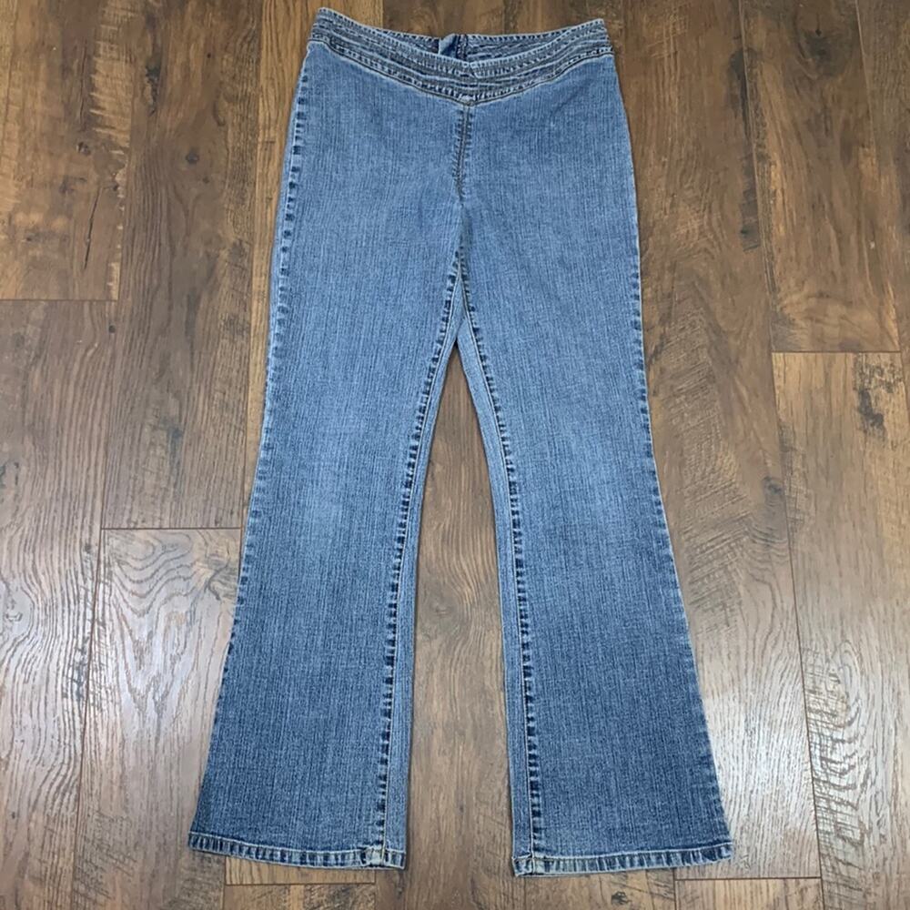 No Boundaries Stretch Bootcut Jeans